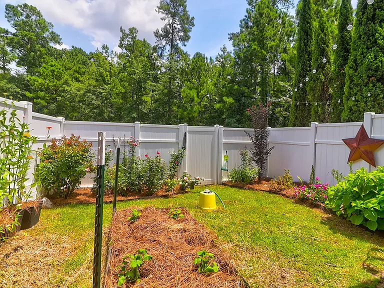 1002 Poplar Grove Pl — Photo 22