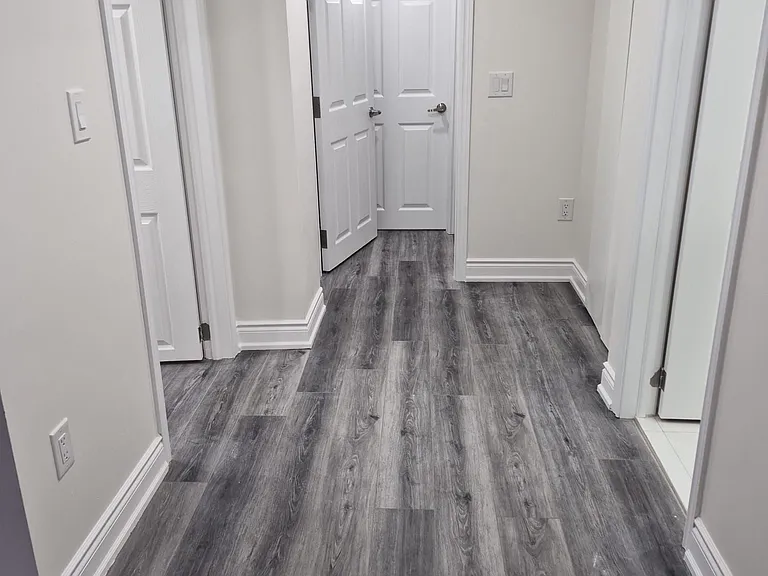 2129 Wilson St — Photo 6