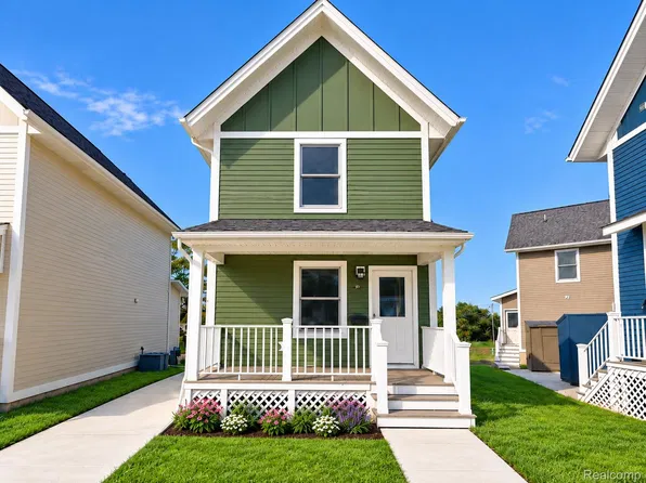220 Dorsey Ln, Ypsilanti, MI 48198