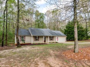 313 Jacobs Ln, Statham, GA 30666