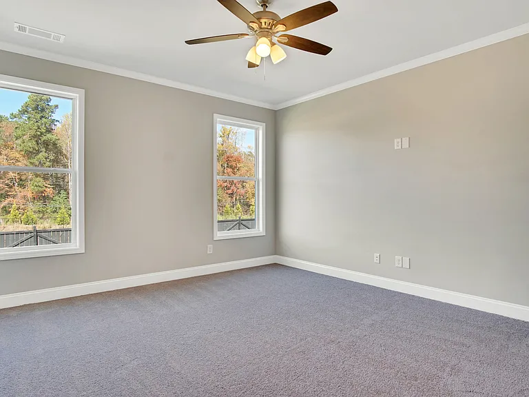 5157 Parkwood Dr — Photo 17