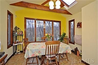 5th image of 5 McKinley Pl