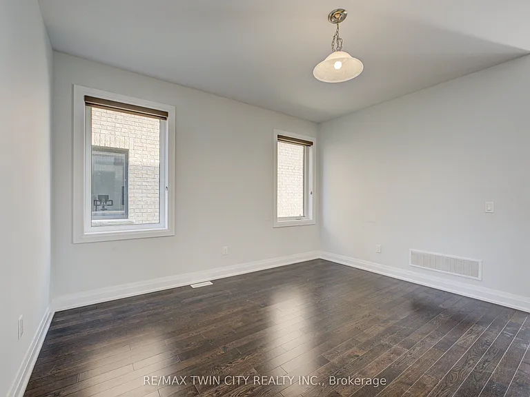 767 Queenston Blvd — Photo 7