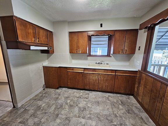3rd image of 25 N Belle Vista Ave