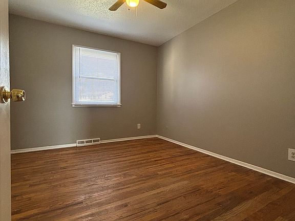 5th image of 2618 Magnolia Dr #2622