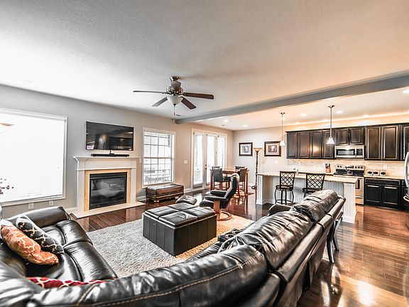 4th image of 12835 Lily Pond Ln