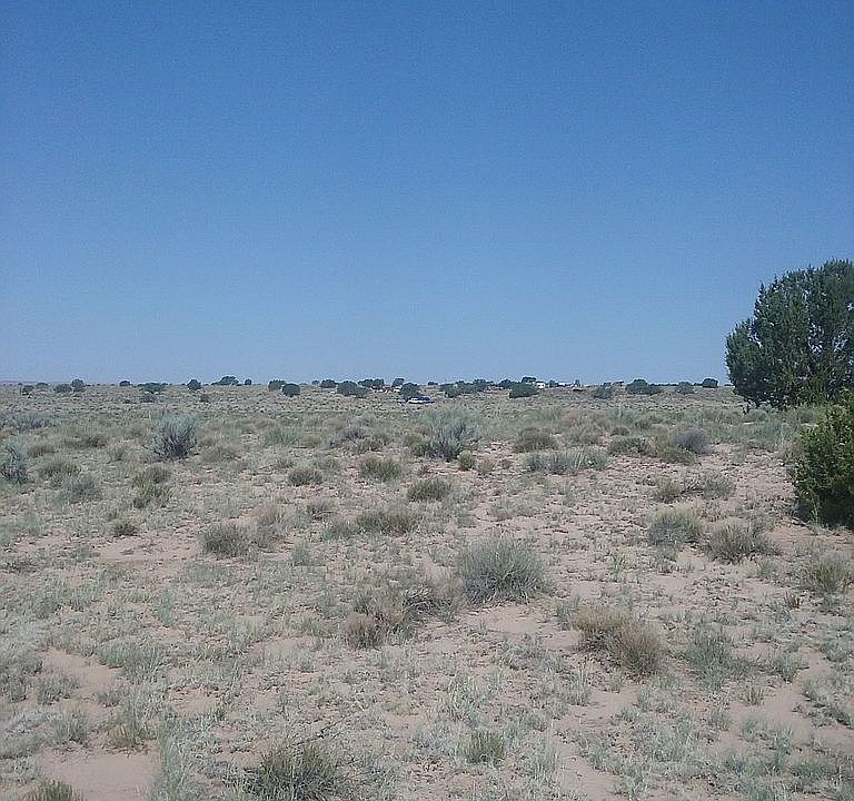 1st image of 720 Navajo Blvd