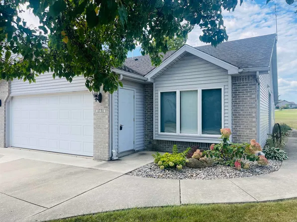 1731 E Inverness Cir, Columbia City, IN 46725