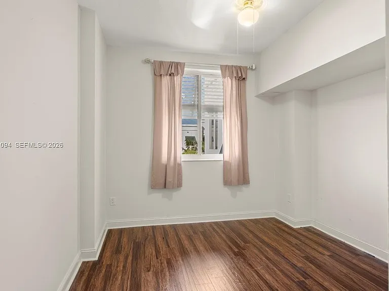510 NW 84th Ave #620 — Photo 9
