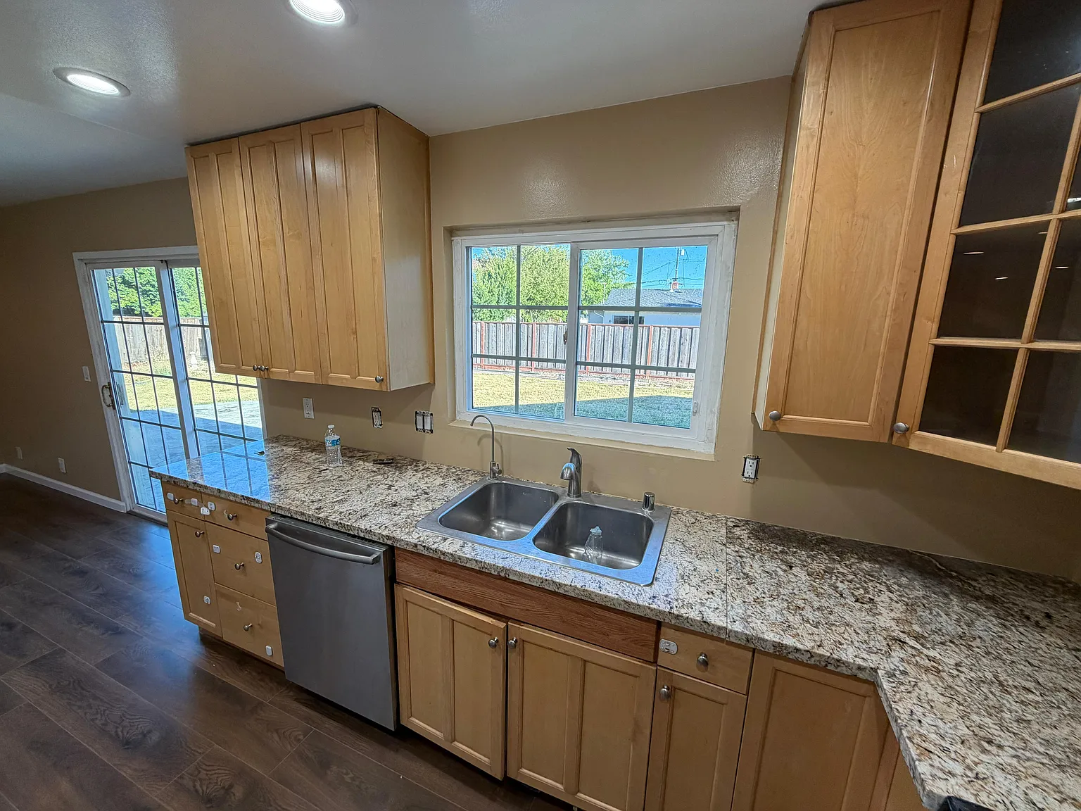 6958 Darian Ct — Photo 4