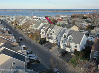 129 Marina Bay Ct, Highlands, NJ 07732
