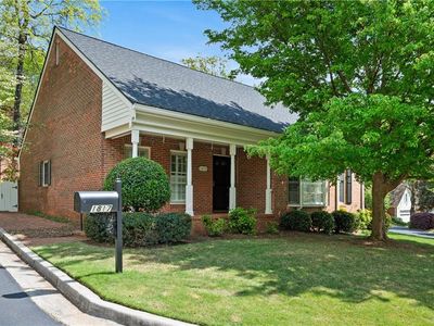 1817 Bedfordshire Dr, Decatur, GA, 30033