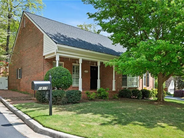 1817 Bedfordshire Dr, Decatur, GA 30033