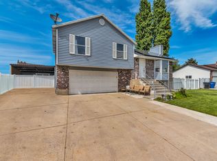 3706 W Christy Hill Way, Salt Lake City, UT 84129