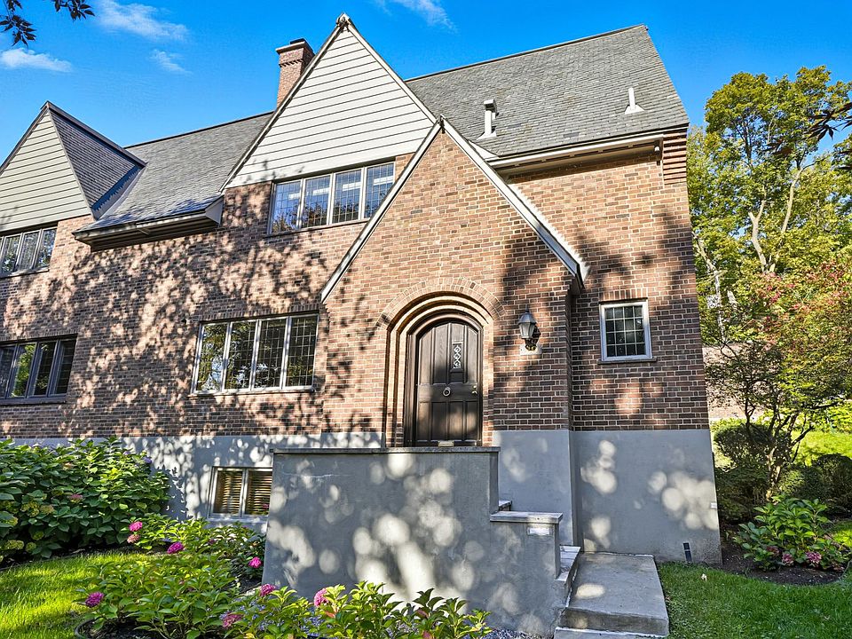 1st image of 29 Holton Ave