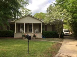 4372 Mountaindale Rd, Birmingham, AL 35213