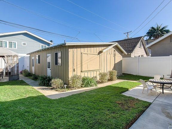 4th image of 2032 Gramercy Ave