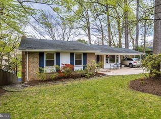 4 Saddlebrook Ct, Silver Spring, MD 20906