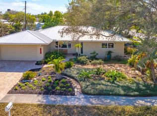 6512 Bowline Dr, Sarasota, FL 34231