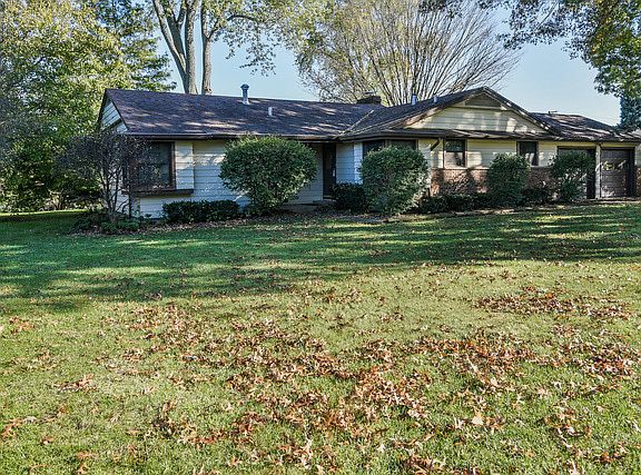 2nd image of 363 Hilltop Dr