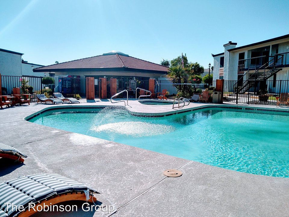1st image of 11821 N 28th Dr APT 129