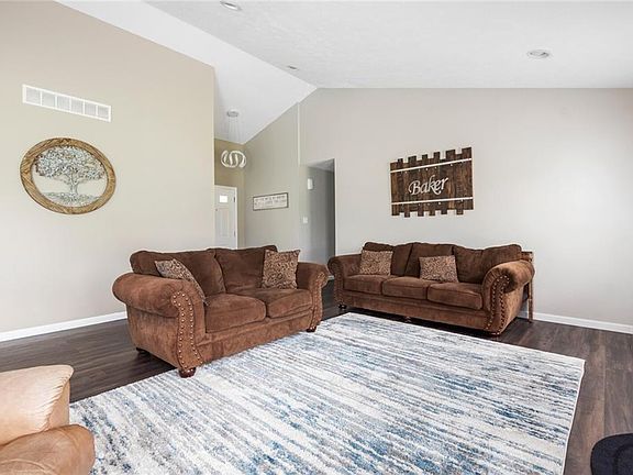 5th image of 12580 Ensley Dr
