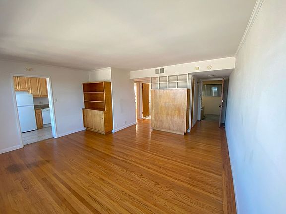 5th image of 312 Parnassus Ave APT 6