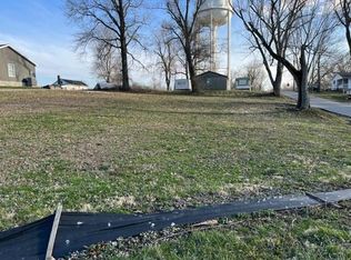 628 W Walnut St, Boonville, IN 47601