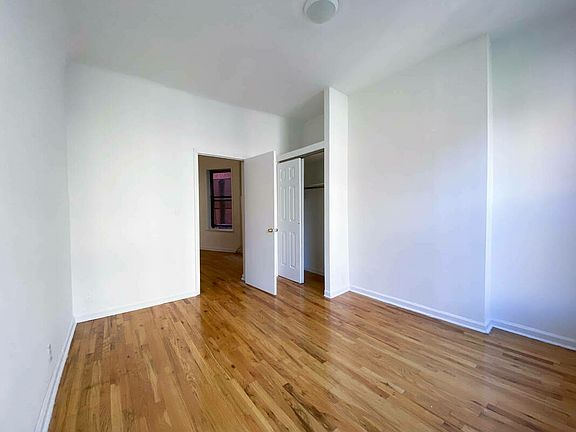 3rd image of 314 E 91st St APT 4W