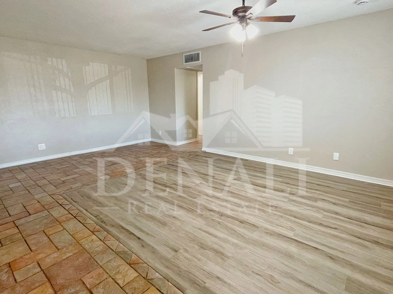 4 bed, 2.0 bath, 2070 sqft, $2,295 — Photo 2