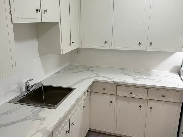 1046 W 13th Ave #105 — Photo 4