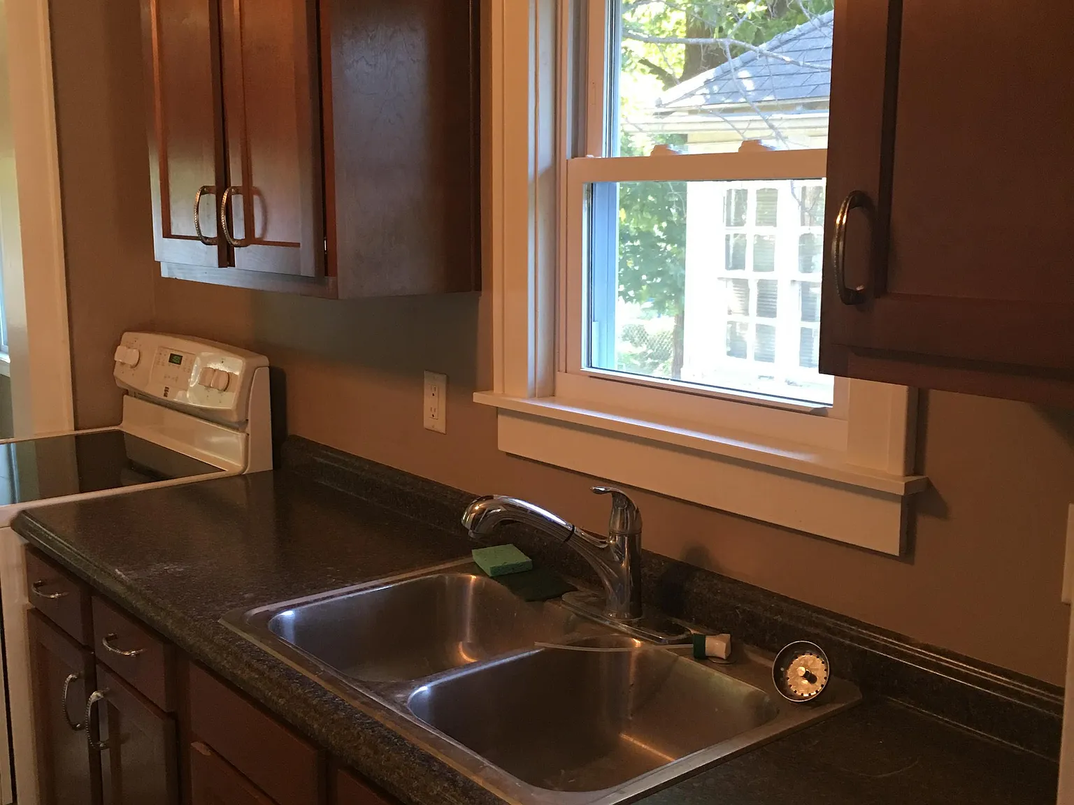 1431 Central Street - 1 — Photo 2