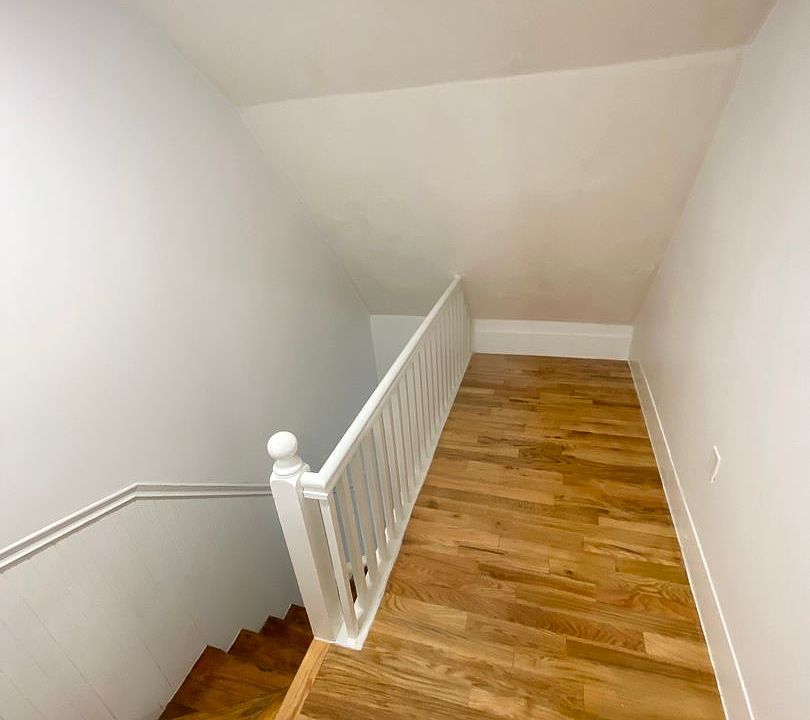 1st image of 39 Salem St Unit 3
