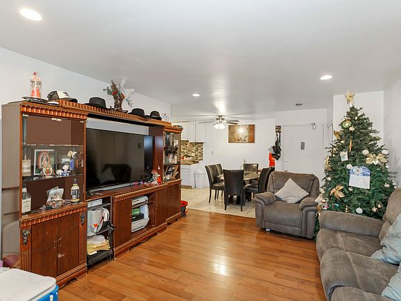 4th image of 705 Heritage Dr APT 112