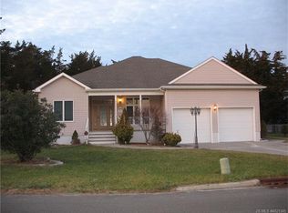 8 Overlook Dr, Little Egg Harbor, NJ 08087