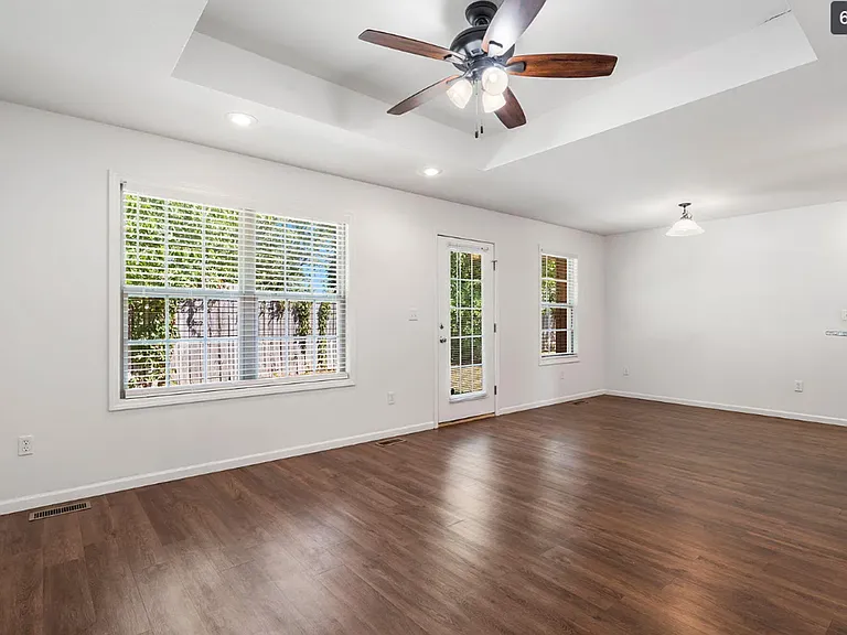 2301 W Bridlewood Trl — Photo 18
