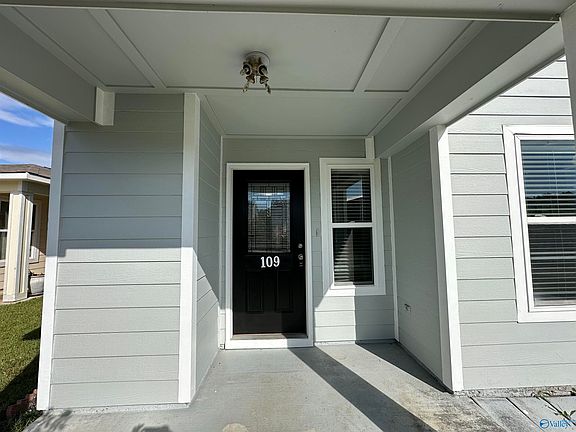 4th image of 109 Belle Haven Dr