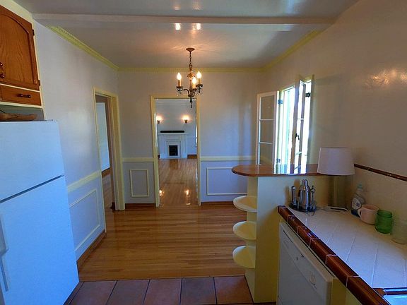 5th image of 457 N Ogden Dr #1/4