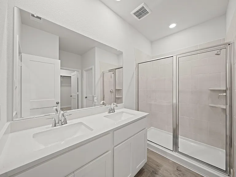 4006 Crowning Ct — Photo 8