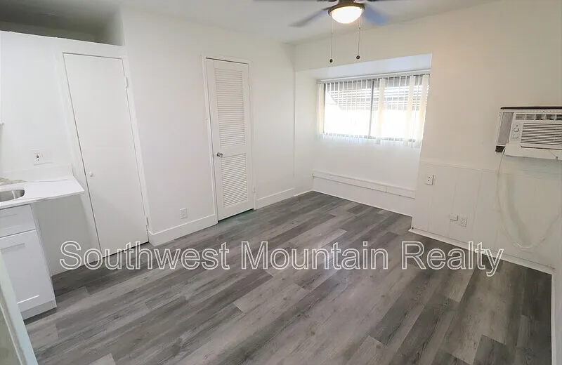 Studio, 1.0 bath, 556 sqft, $595 — Photo 3