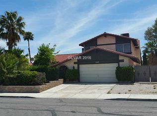 5293 Holbrook Dr, Las Vegas, NV 89103
