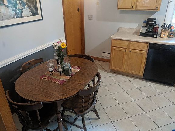 5th image of 416 Sunrise Ln