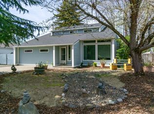 2777 Aldersgate Rd, Medford, OR 97504