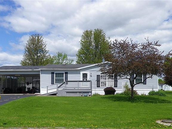 2nd image of 15 Indian Hills Dr