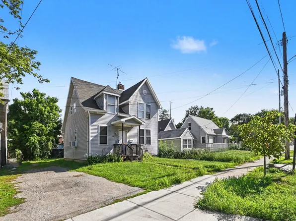 908 W Lapeer St, Lansing, MI 48915