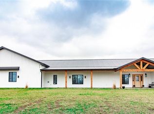 1050 NE 175th Rd, Knob Noster, MO 65336
