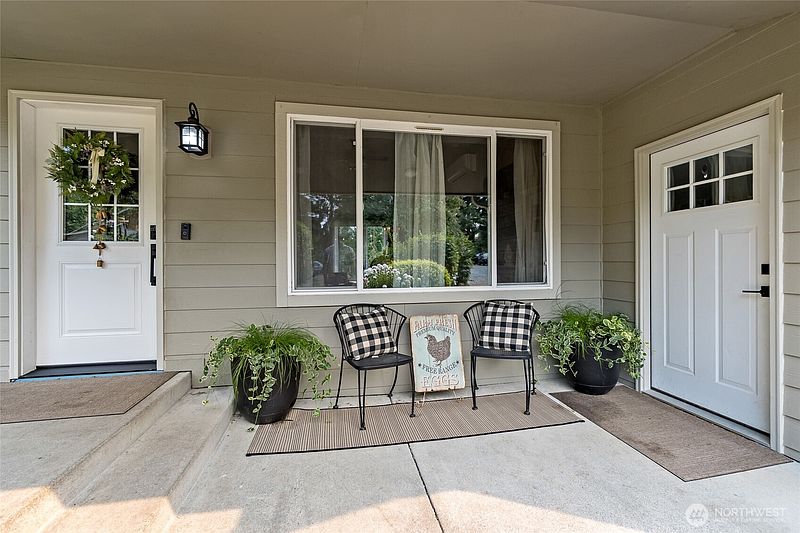 3rd image of 16115 243rd Street E