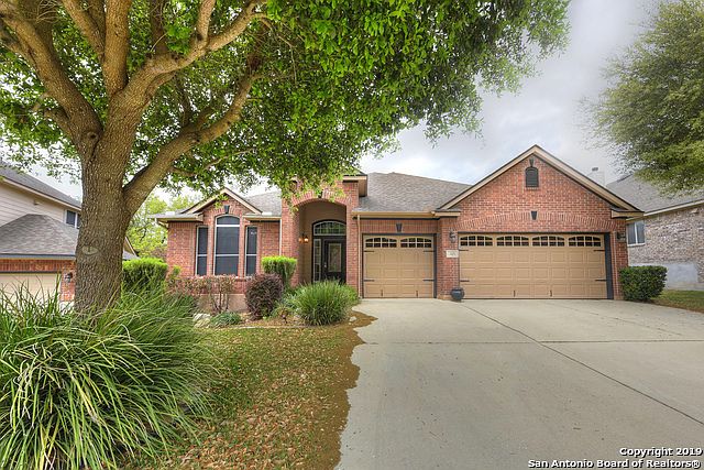 1st image of 165 Brush Trail Ln