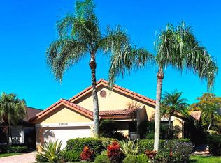 11204 Clover Leaf Cir, Boca Raton, FL 33428