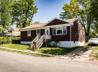 24 Izola Ave, Fords, NJ 08863